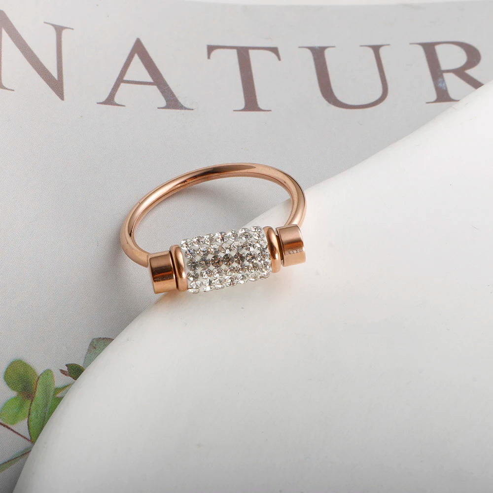 Scrolling Rotatable Ring for Women Girl Anti-Stress Ring Stainless Steel Crystal Anxiety Fidget Rings Waterproofjewelry 2024