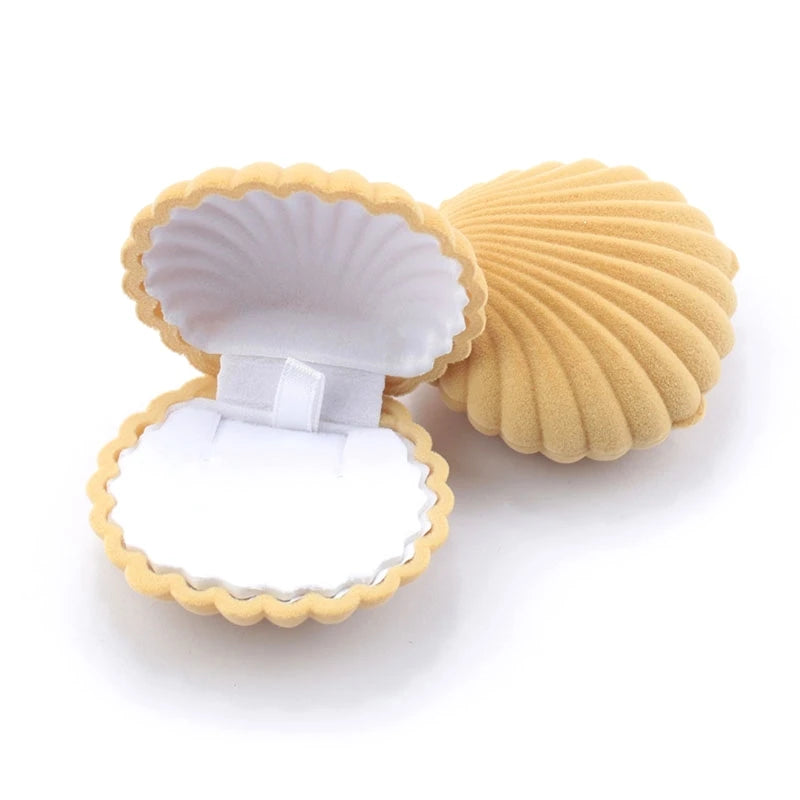 boîte à bijoux en velours en forme de coquillage