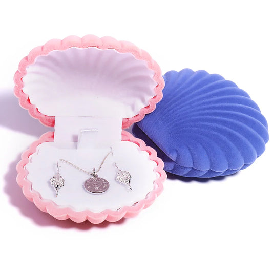 boîte à bijoux en velours en forme de coquillage