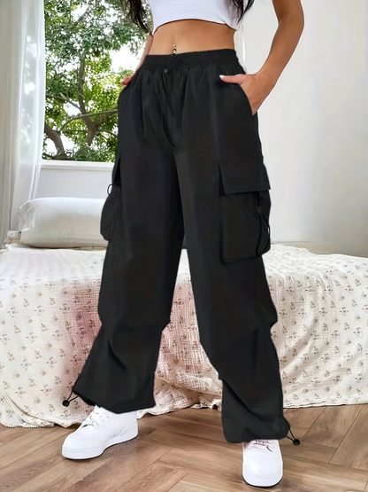 Pantalon décontracté à poches cargo pour femmes à jambes larges